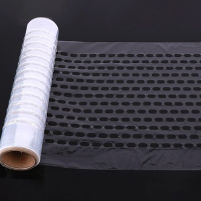 Film peregangan LDPE berventilasi 500mm x 1420m Polyethylene Palet Wrap Roll