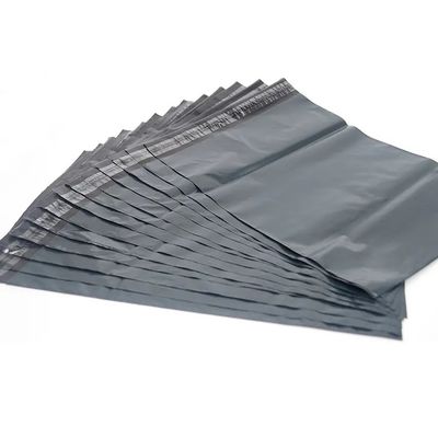 Aman Poly Mailer Pengiriman Tas LDPE Custom Pengiriman Amplop 0.045mm Ketebalan