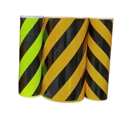 Lalu Lintas Cetak BOPP Tape Roll Pita Peringatan Hitam dan Kuning