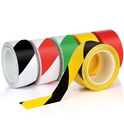 Perekat Keamanan Pita Tanda Lantai Bergaris Roll BOPP Polypropylene Berorientasi Biaxially